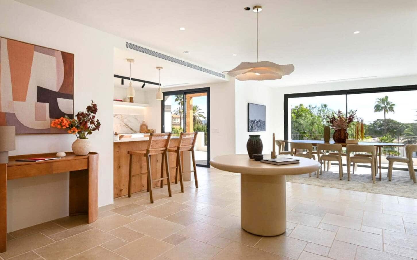5 bedroom Villa for sale in Teulada with pool garage - € 2,275,000 (Ref: 10163278)