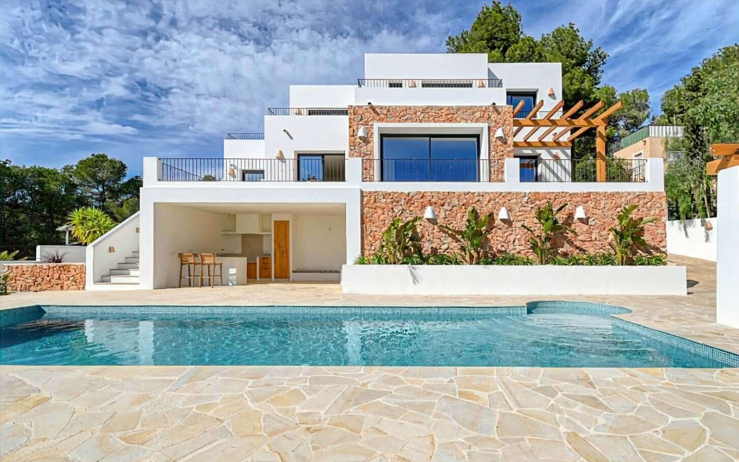 5 bedroom Villa for sale in Teulada with pool garage - € 2,275,000 (Ref: 10163278)