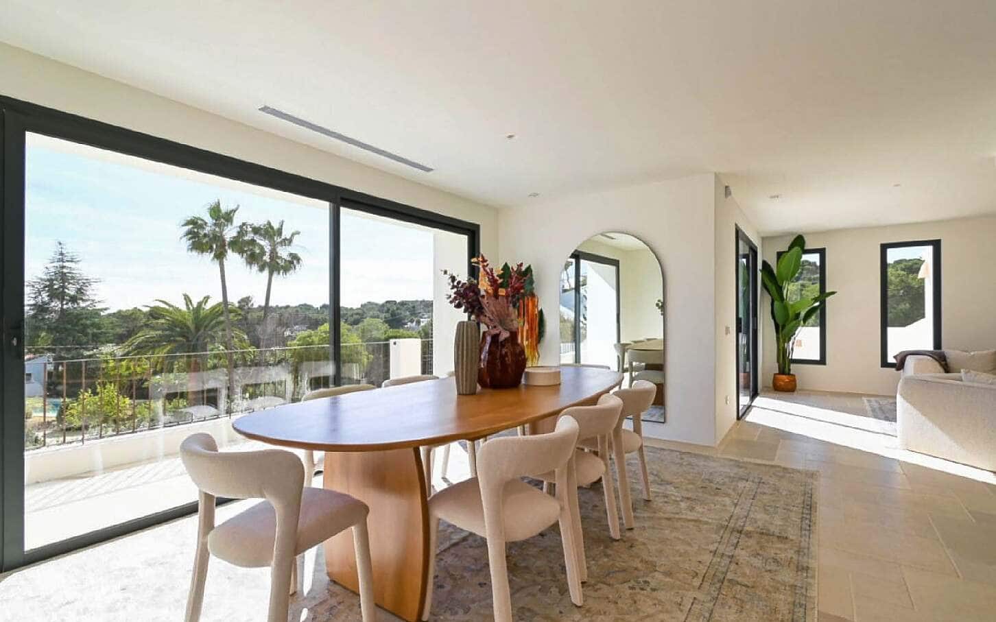 5 bedroom Villa for sale in Teulada with pool garage - € 2,275,000 (Ref: 10163278)