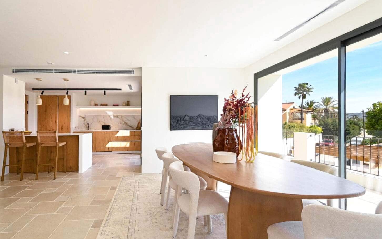 5 bedroom Villa for sale in Teulada with pool garage - € 2,275,000 (Ref: 10163278)