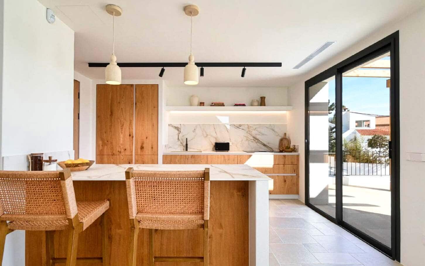 5 bedroom Villa for sale in Teulada with pool garage - € 2,275,000 (Ref: 10163278)