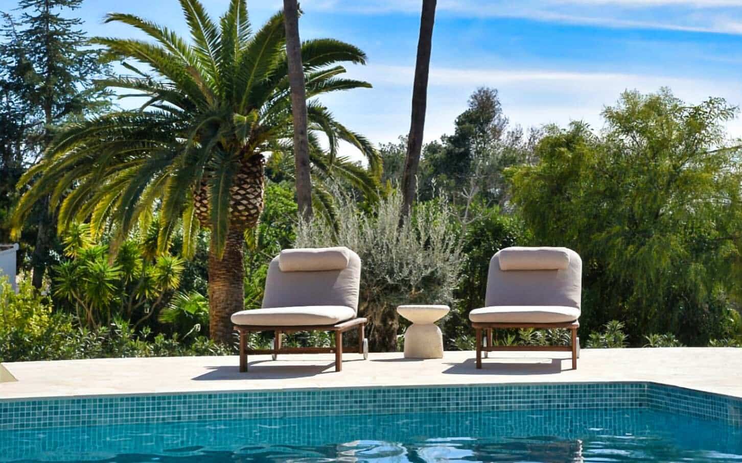 5 bedroom Villa for sale in Teulada with pool garage - € 2,275,000 (Ref: 10163278)