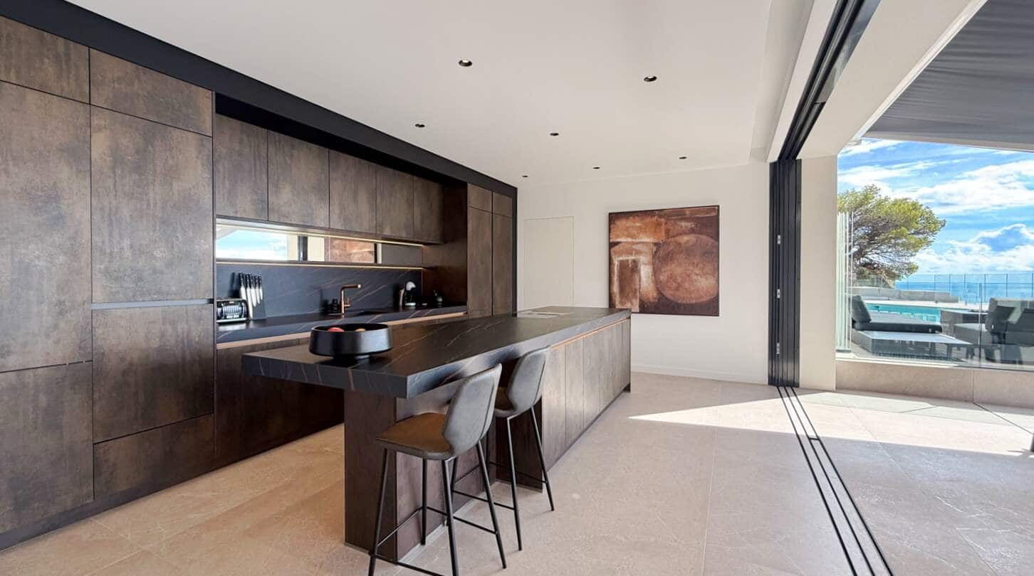 5 bedroom Villa for sale in Altea with pool garage - € 3,850,000 (Ref: 10163410)