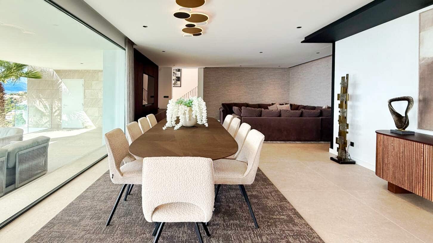 5 bedroom Villa for sale in Altea with pool garage - € 3,850,000 (Ref: 10163410)
