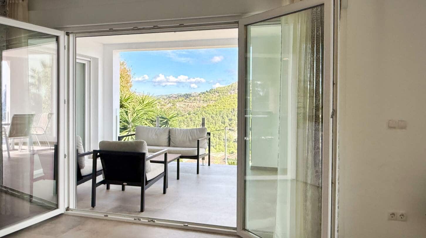 7 soverom Villa til salgs i Calpe / Calp med svømmebasseng garasje - € 948 000 (Ref: 10163915)