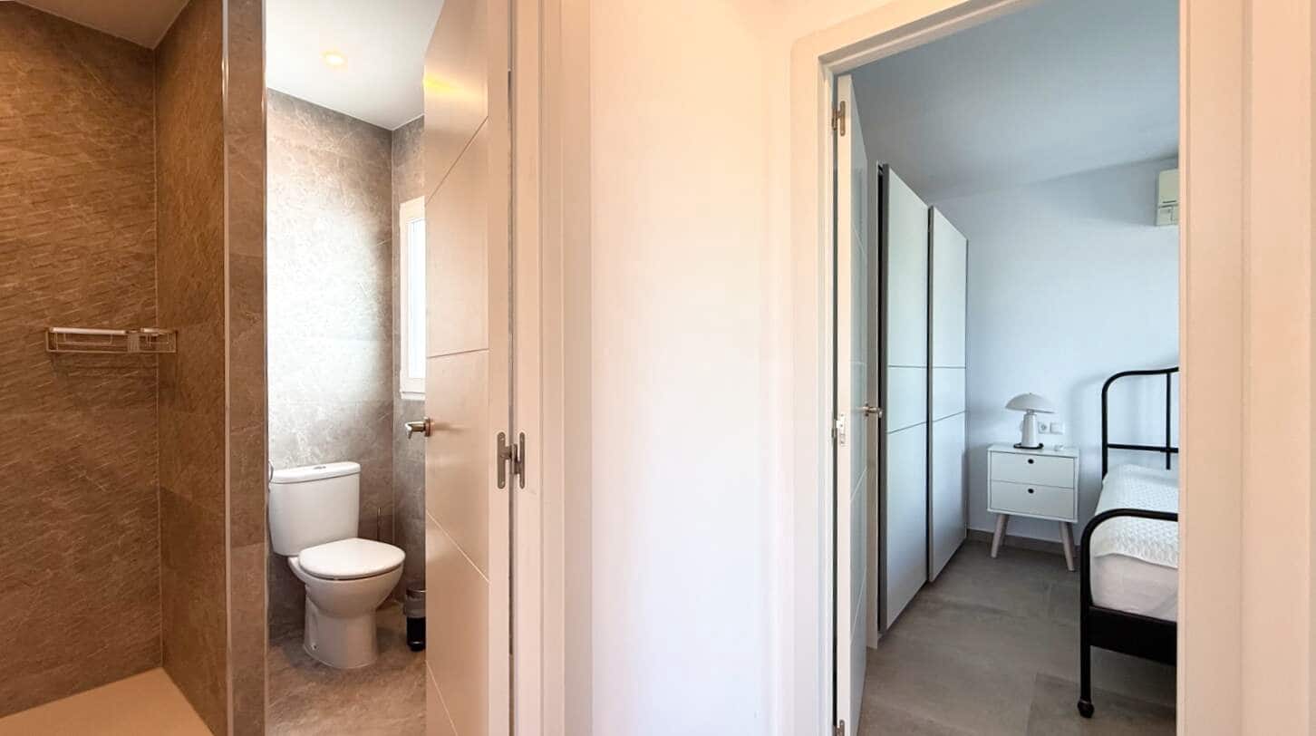 7 soverom Villa til salgs i Calpe / Calp med svømmebasseng garasje - € 948 000 (Ref: 10163915)