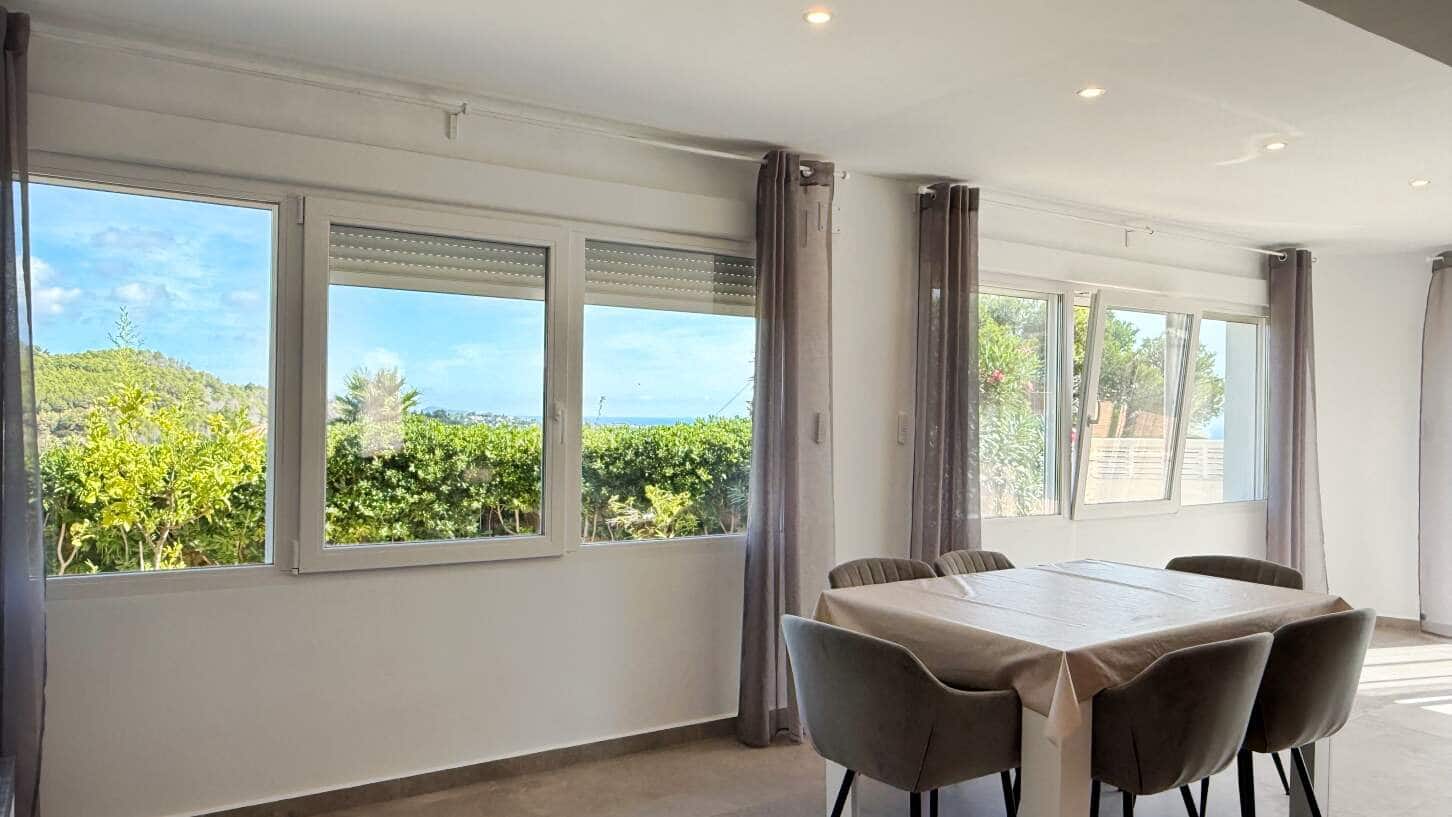 7 soverom Villa til salgs i Calpe / Calp med svømmebasseng garasje - € 948 000 (Ref: 10163915)