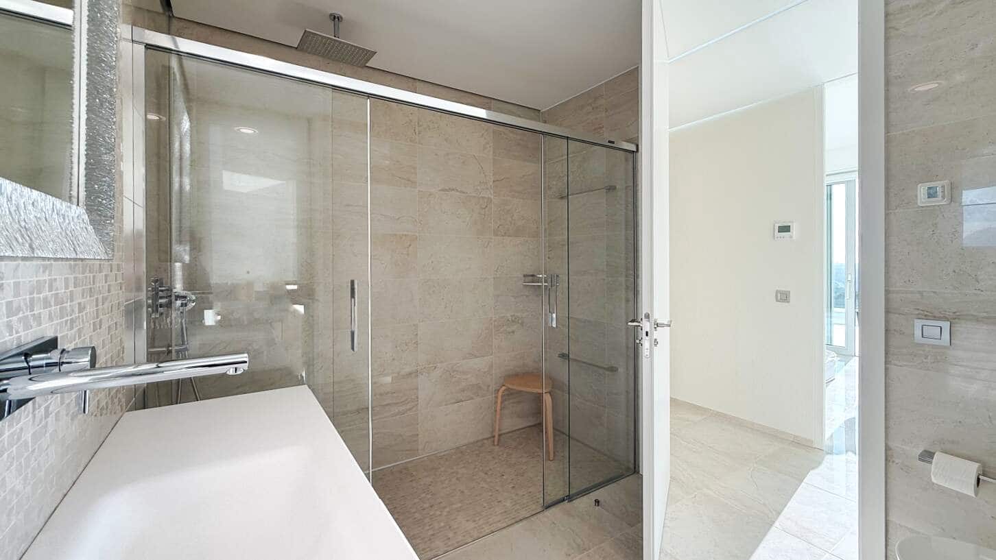 4 quarto Moradia para venda em Altea com piscina garagem - 1 500 000 € (Ref: 10183915)