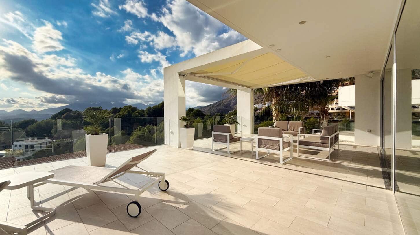 4 quarto Moradia para venda em Altea com piscina garagem - 1 500 000 € (Ref: 10183915)