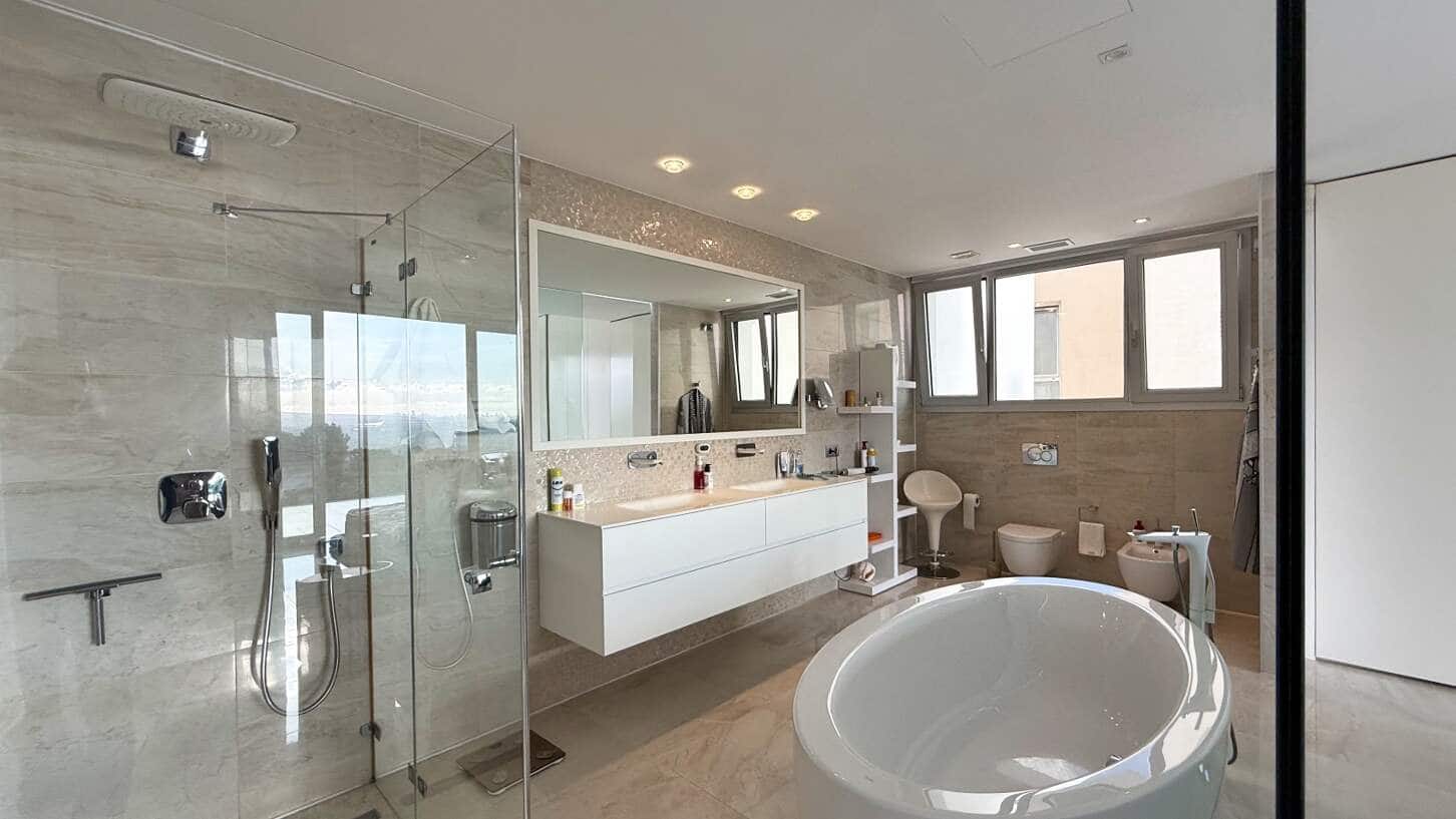 4 quarto Moradia para venda em Altea com piscina garagem - 1 500 000 € (Ref: 10183915)