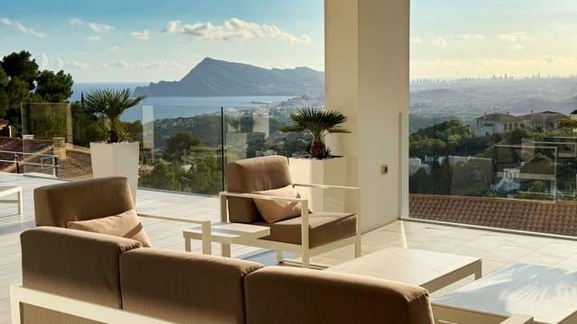 4 quarto Moradia para venda em Altea com piscina garagem - 1 500 000 € (Ref: 10183915)