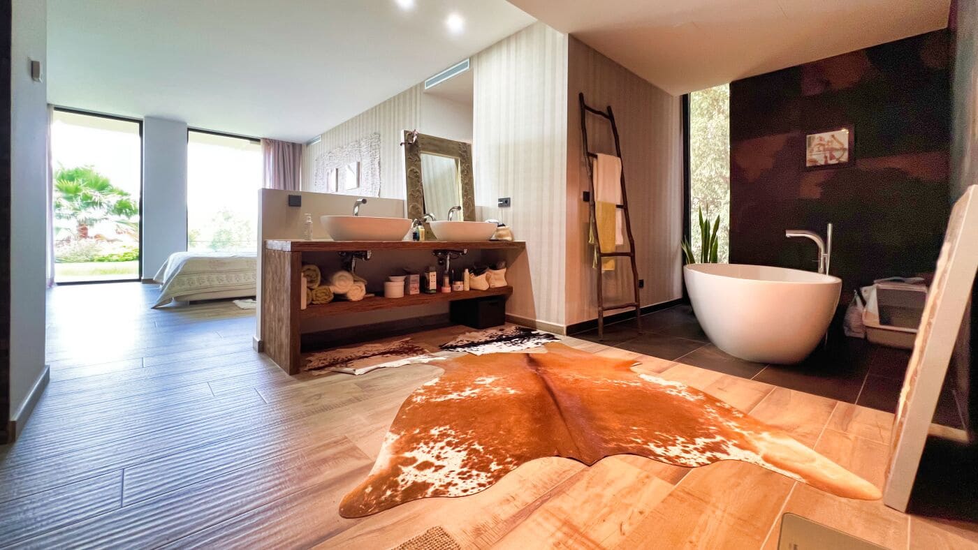 4 soveværelse Villa til salg i Altea med swimmingpool garage - € 2.650.000 (Ref: 5097317)