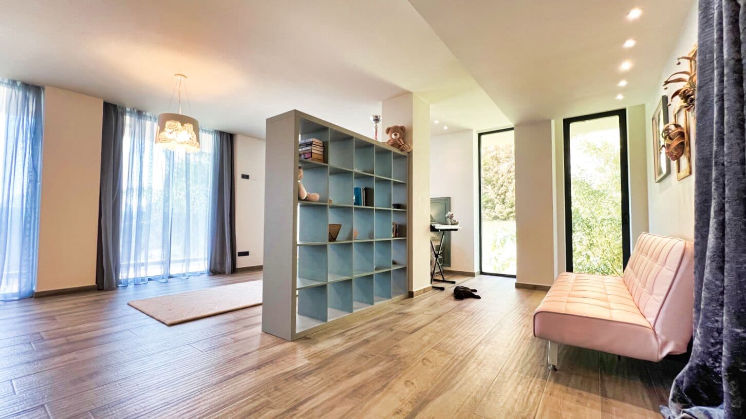 4 soveværelse Villa til salg i Altea med swimmingpool garage - € 2.650.000 (Ref: 5097317)