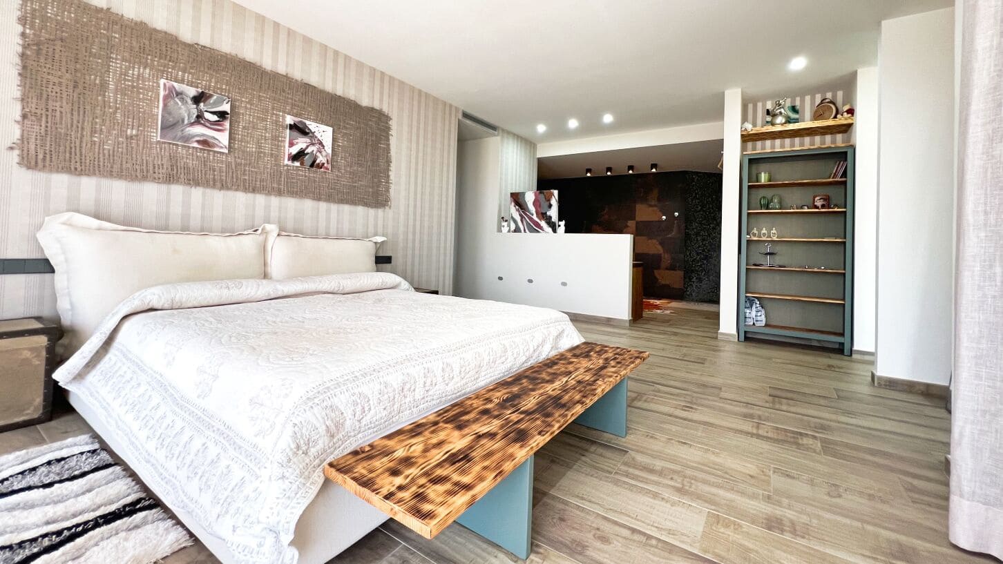 4 soveværelse Villa til salg i Altea med swimmingpool garage - € 2.650.000 (Ref: 5097317)