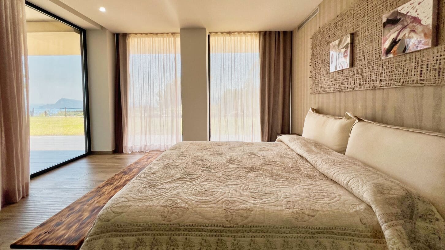 4 soveværelse Villa til salg i Altea med swimmingpool garage - € 2.650.000 (Ref: 5097317)