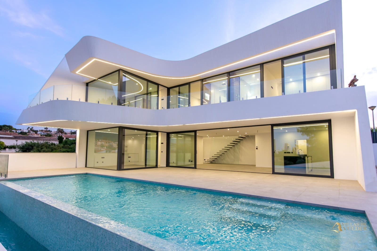 4 chambre Villa/Maison à vendre à Calpe / Calp avec piscine garage - 1 290 000 € (Ref: 6511763)