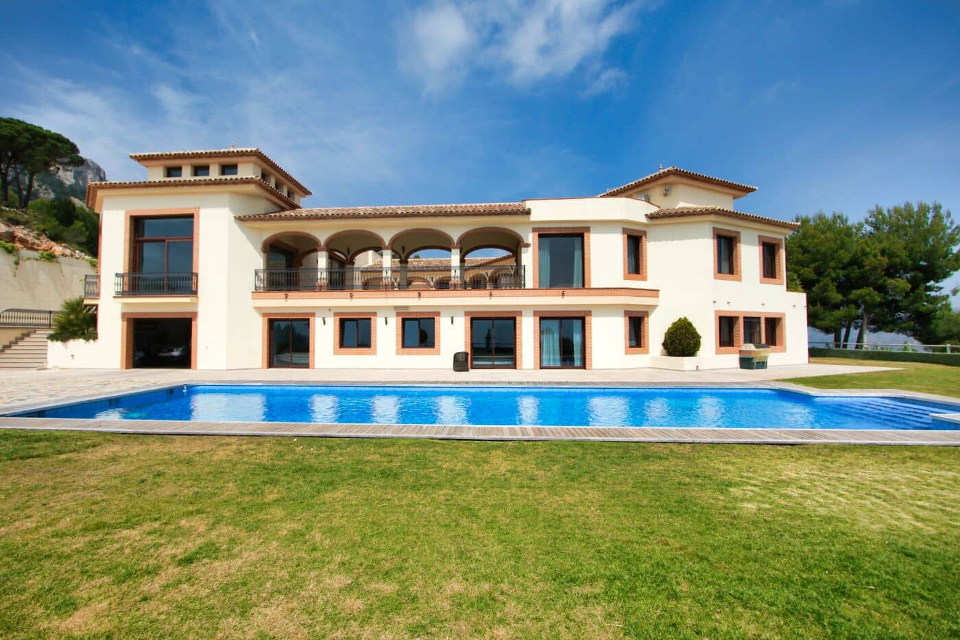 11 bedroom Finca/Country House for sale in Benimantell with pool garage - € 3,100,000 (Ref: 6563954)