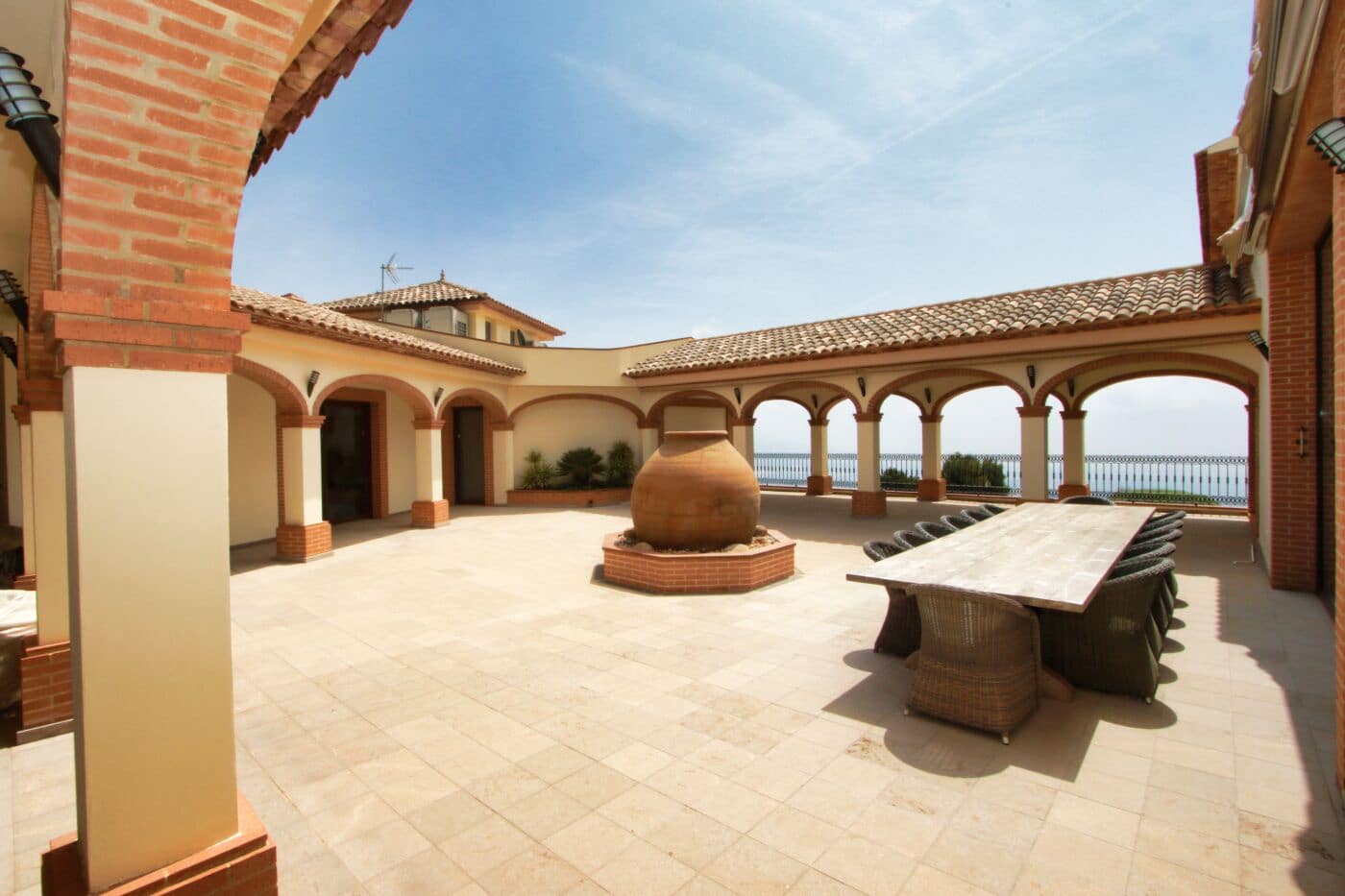 11 bedroom Finca/Country House for sale in Benimantell with pool garage - € 3,100,000 (Ref: 6563954)