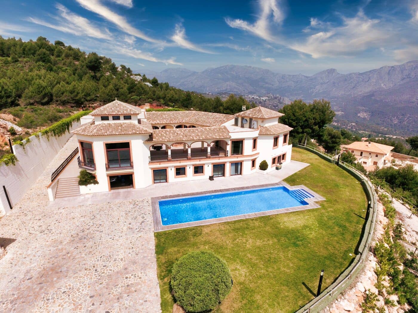11 bedroom Finca/Country House for sale in Benimantell with pool garage - € 3,100,000 (Ref: 6563954)