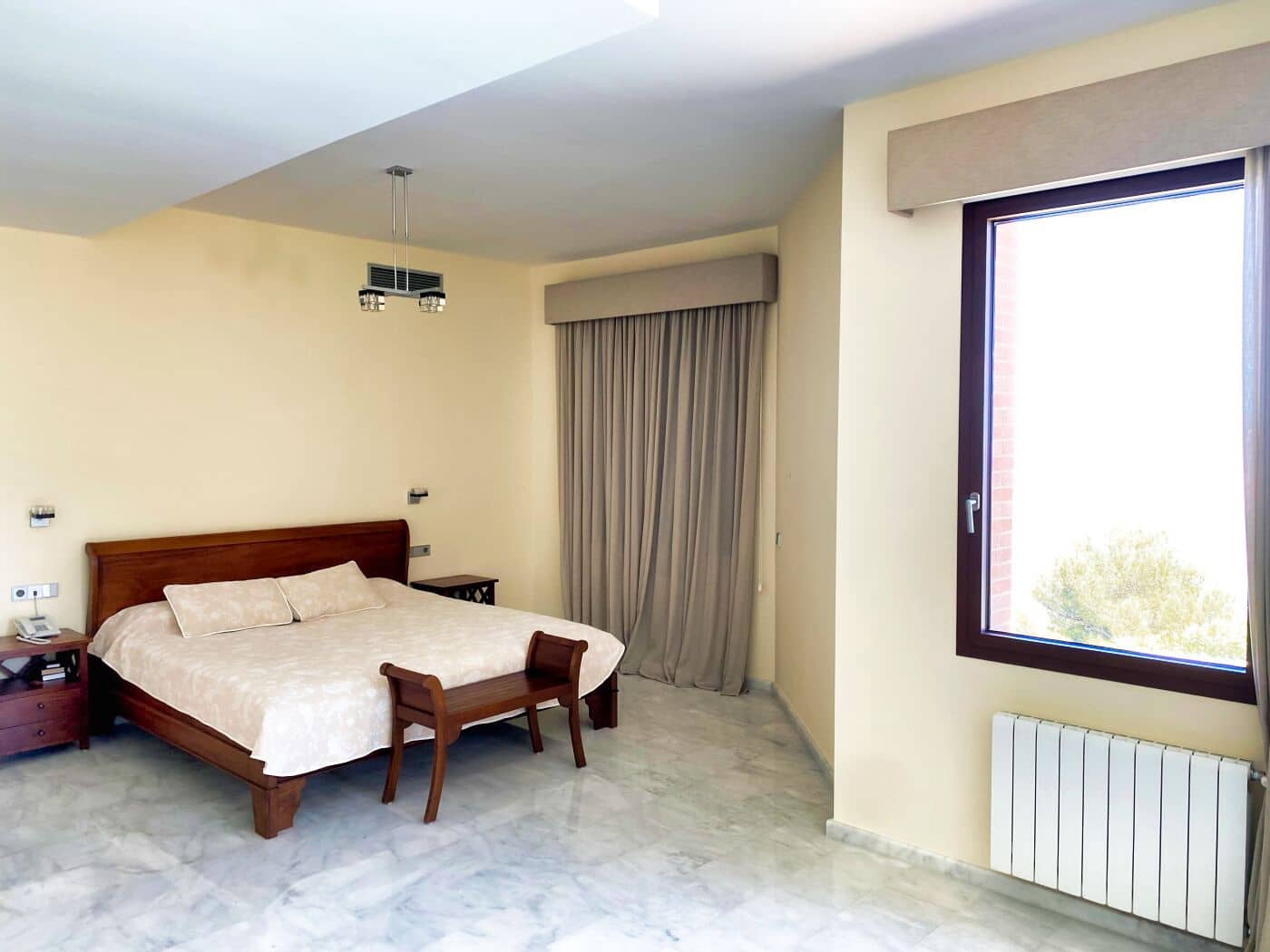 11 bedroom Finca/Country House for sale in Benimantell with pool garage - € 3,100,000 (Ref: 6563954)