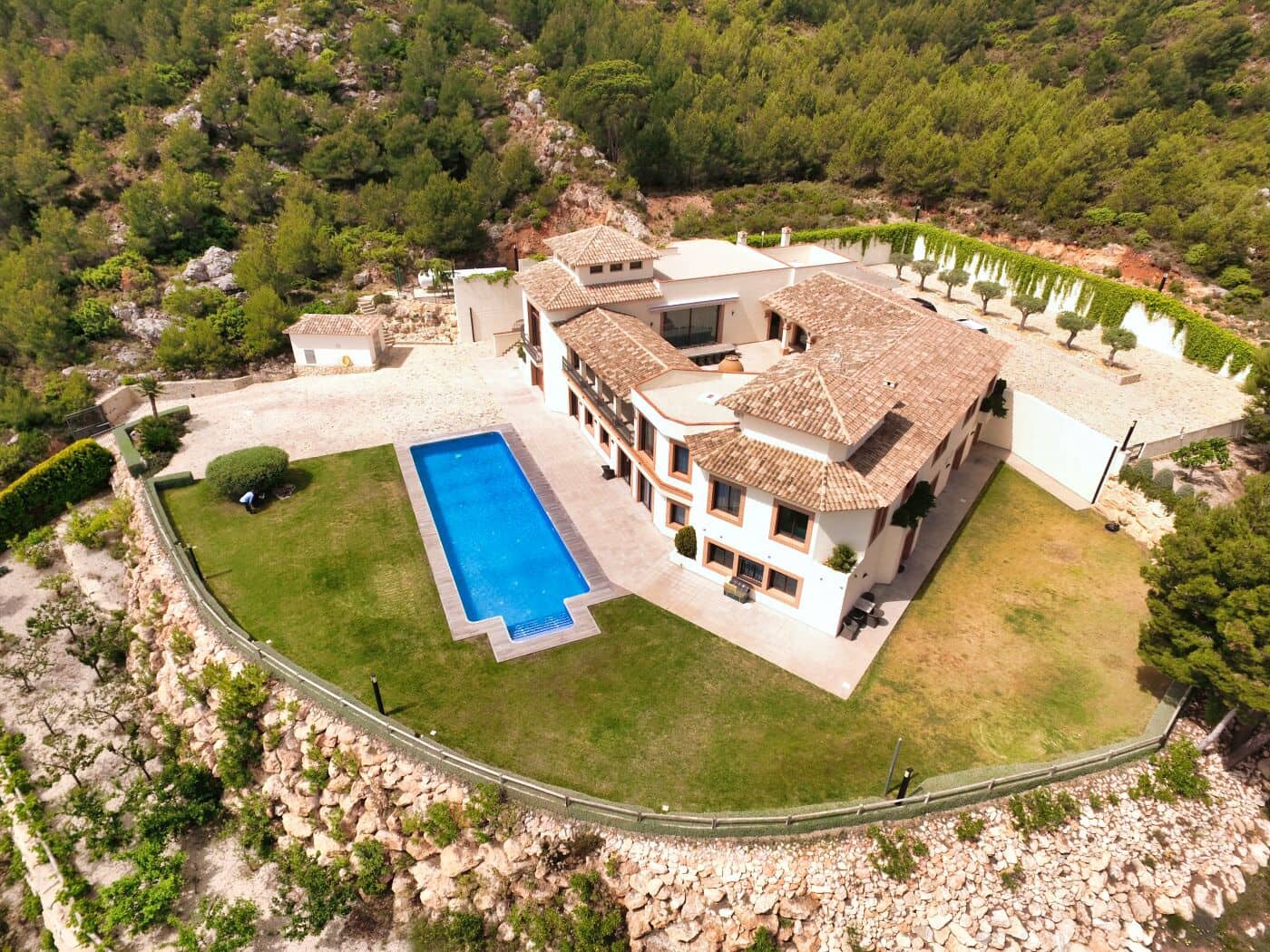 11 bedroom Finca/Country House for sale in Benimantell with pool garage - € 3,100,000 (Ref: 6563954)