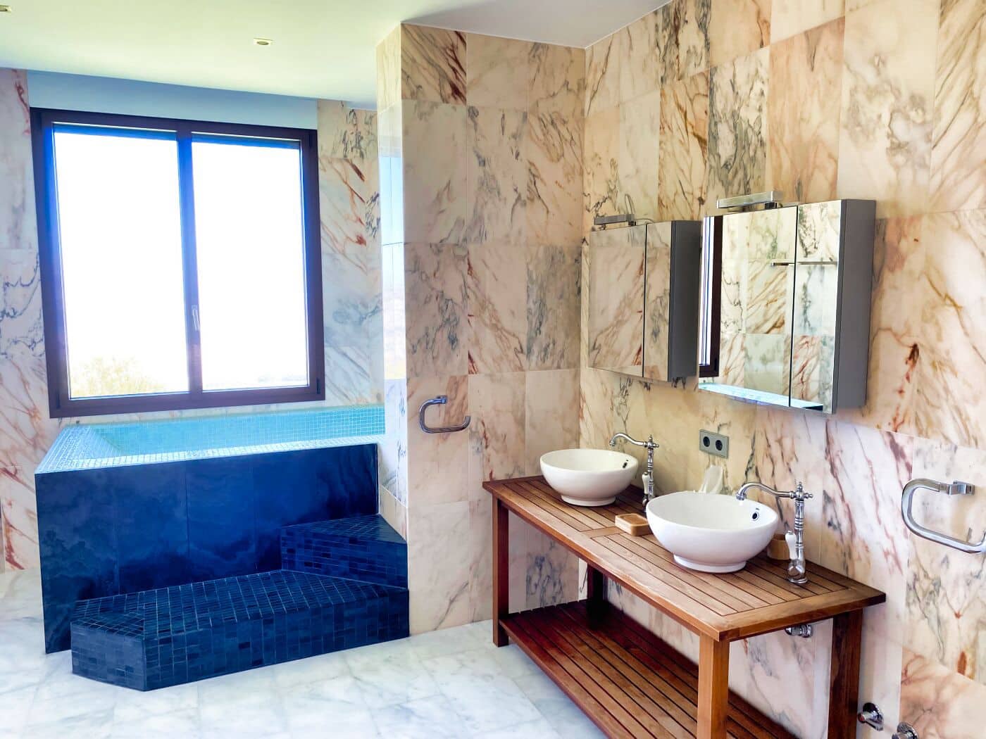 11 bedroom Finca/Country House for sale in Benimantell with pool garage - € 3,100,000 (Ref: 6563954)