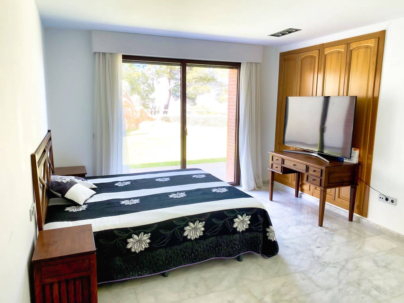 11 bedroom Finca/Country House for sale in Benimantell with pool garage - € 3,100,000 (Ref: 6563954)