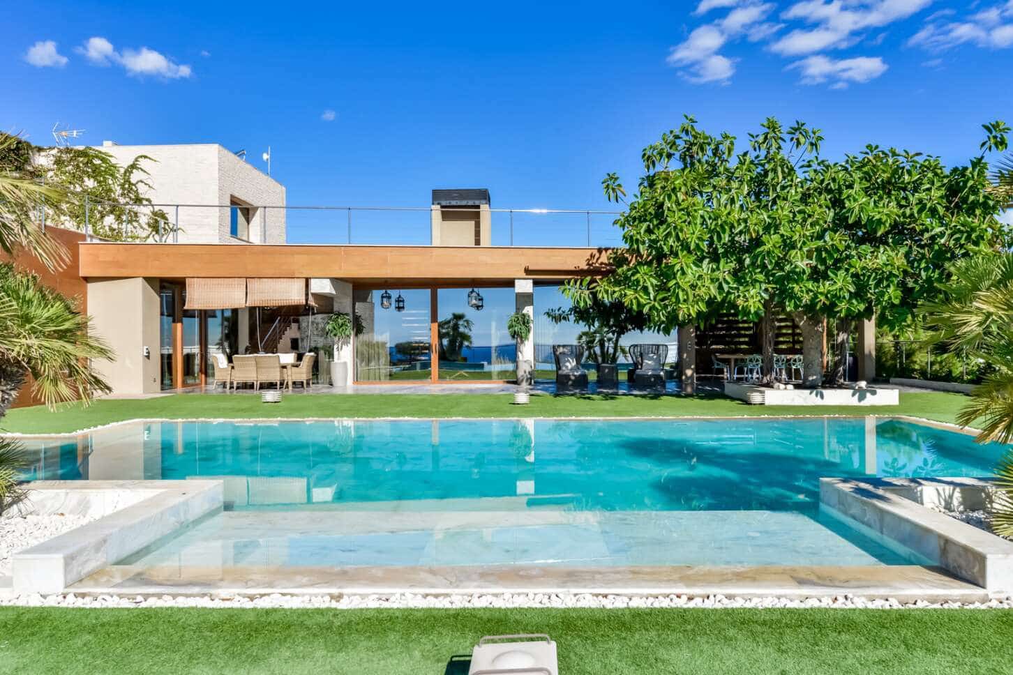 6 soveværelse Villa til salg i El Campello med swimmingpool garage - € 3.800.000 (Ref: 6860866)