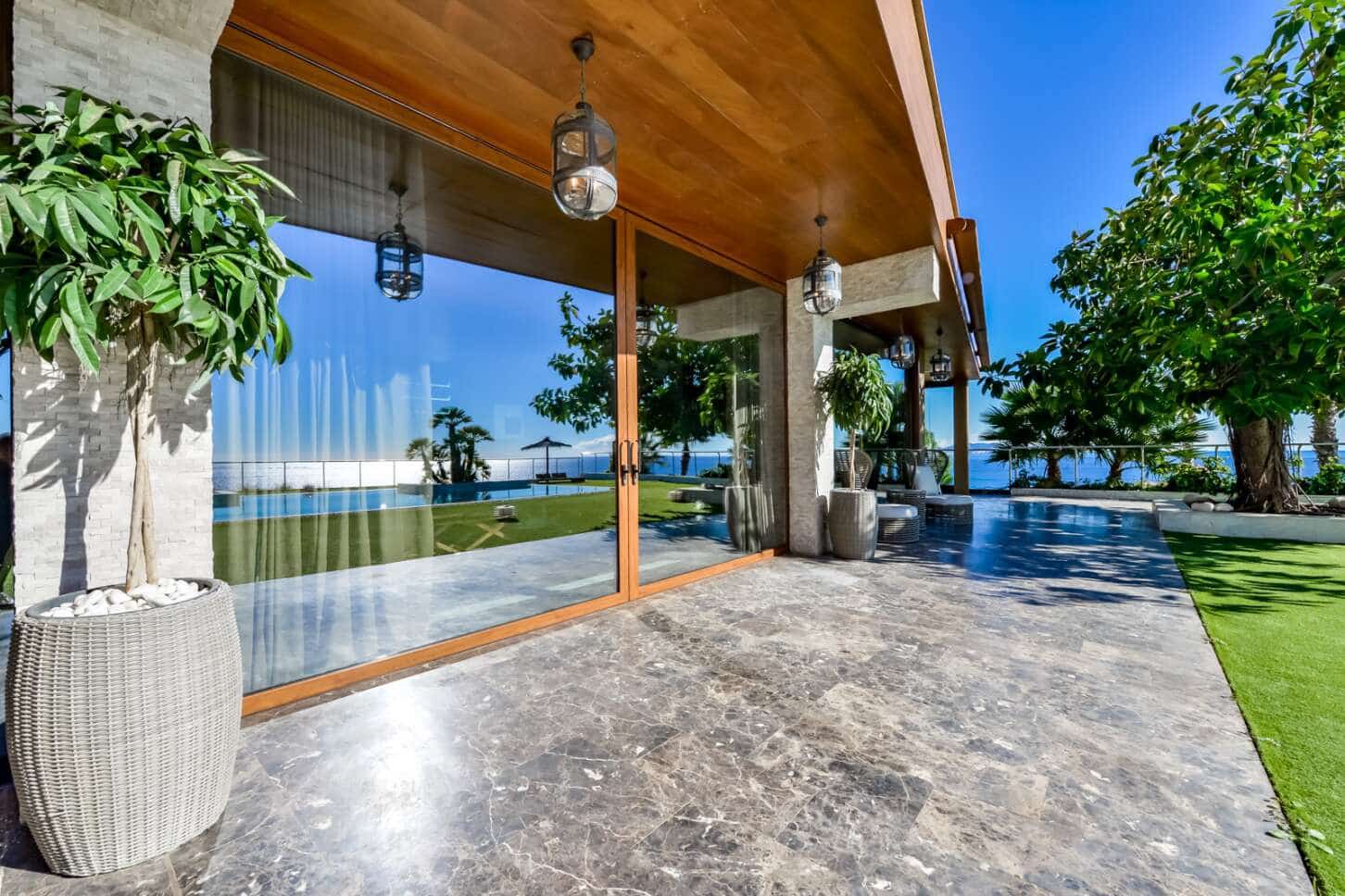 6 soveværelse Villa til salg i El Campello med swimmingpool garage - € 3.800.000 (Ref: 6860866)