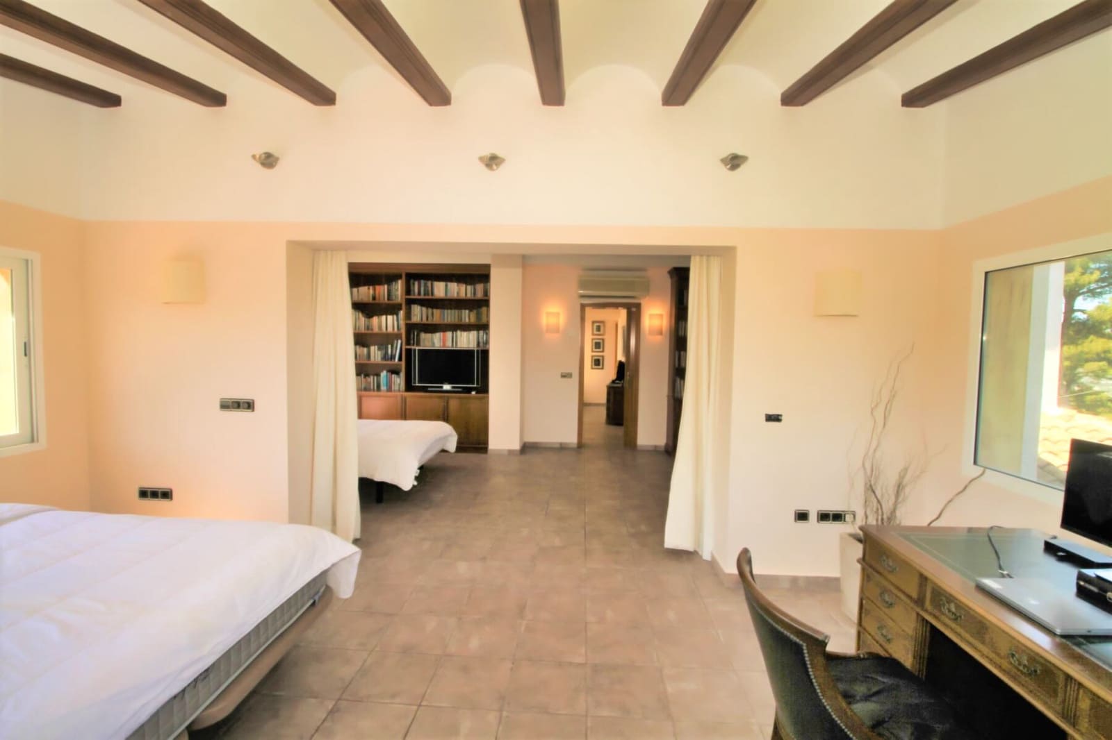 7 sypialnia Willa na sprzedaż w Javea / Xabia z basenem garażem - 1 865 000 € (Ref: 7617295)