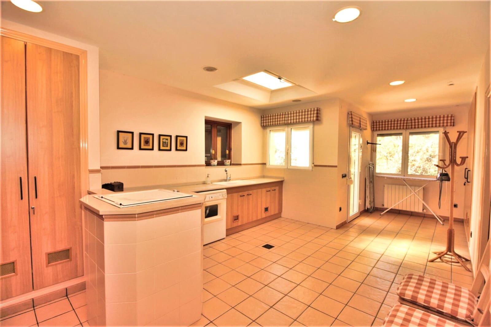 7 sypialnia Willa na sprzedaż w Javea / Xabia z basenem garażem - 1 865 000 € (Ref: 7617295)