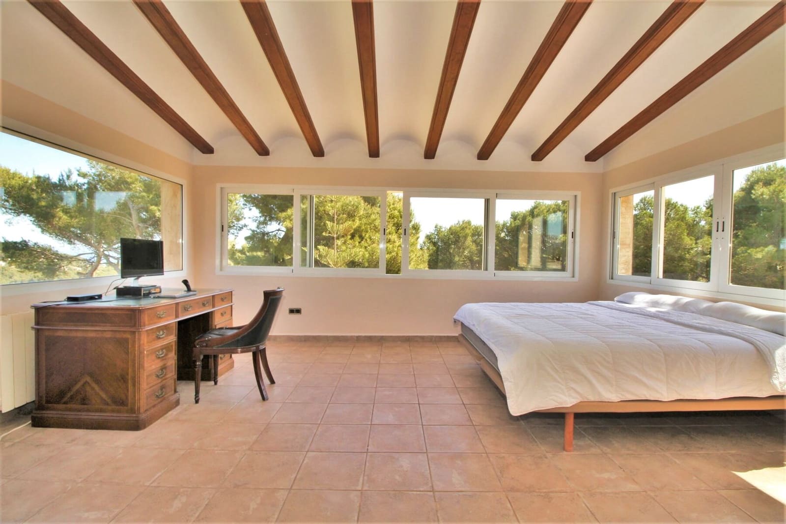 7 sypialnia Willa na sprzedaż w Javea / Xabia z basenem garażem - 1 865 000 € (Ref: 7617295)