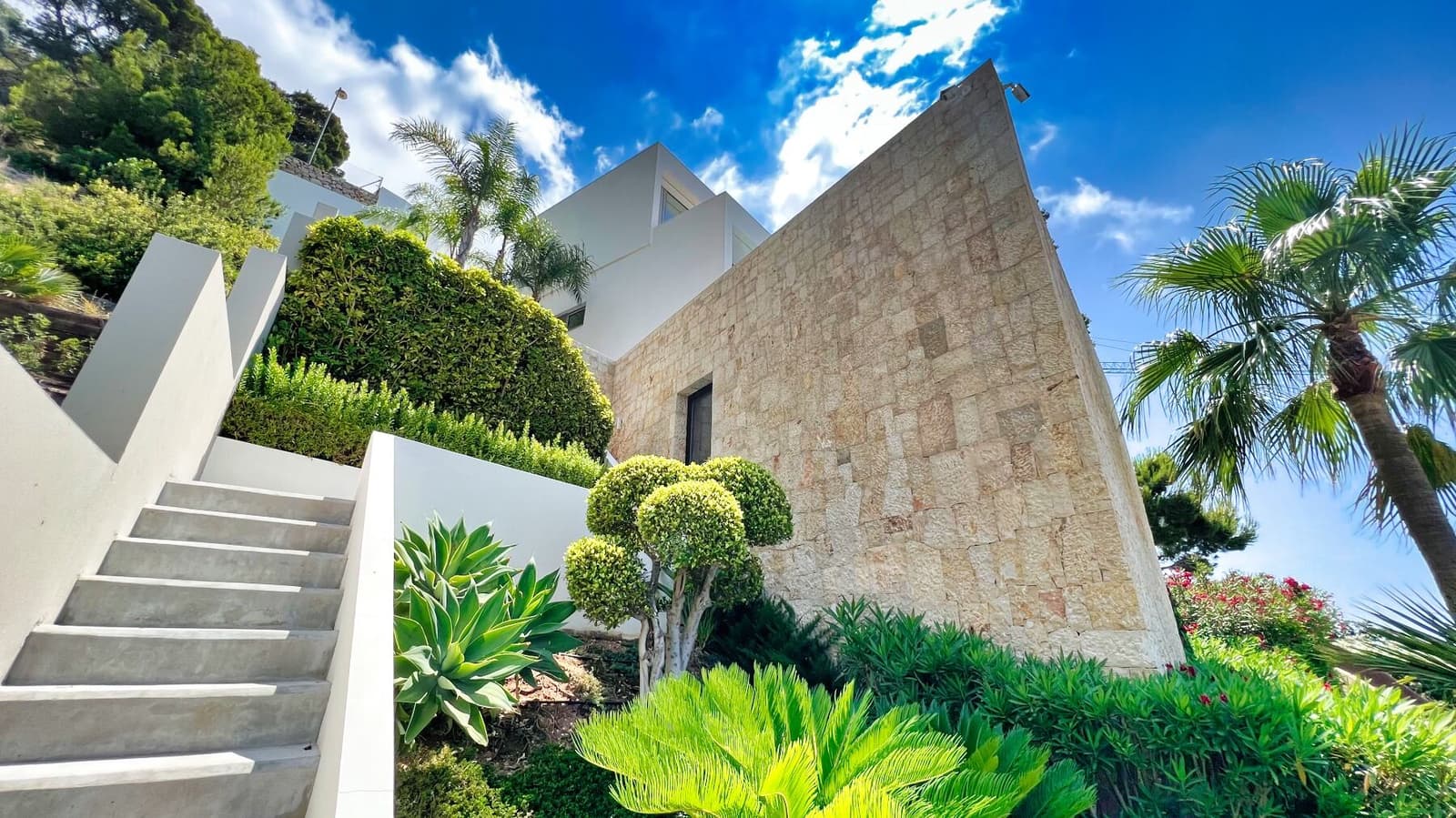 3 soverom Villa til salgs i Altea med svømmebasseng garasje - € 2 980 000 (Ref: 7702104)