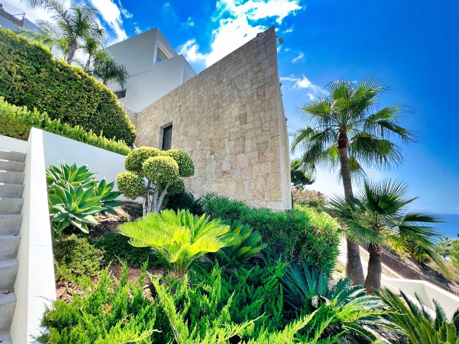 3 soverom Villa til salgs i Altea med svømmebasseng garasje - € 2 980 000 (Ref: 7702104)