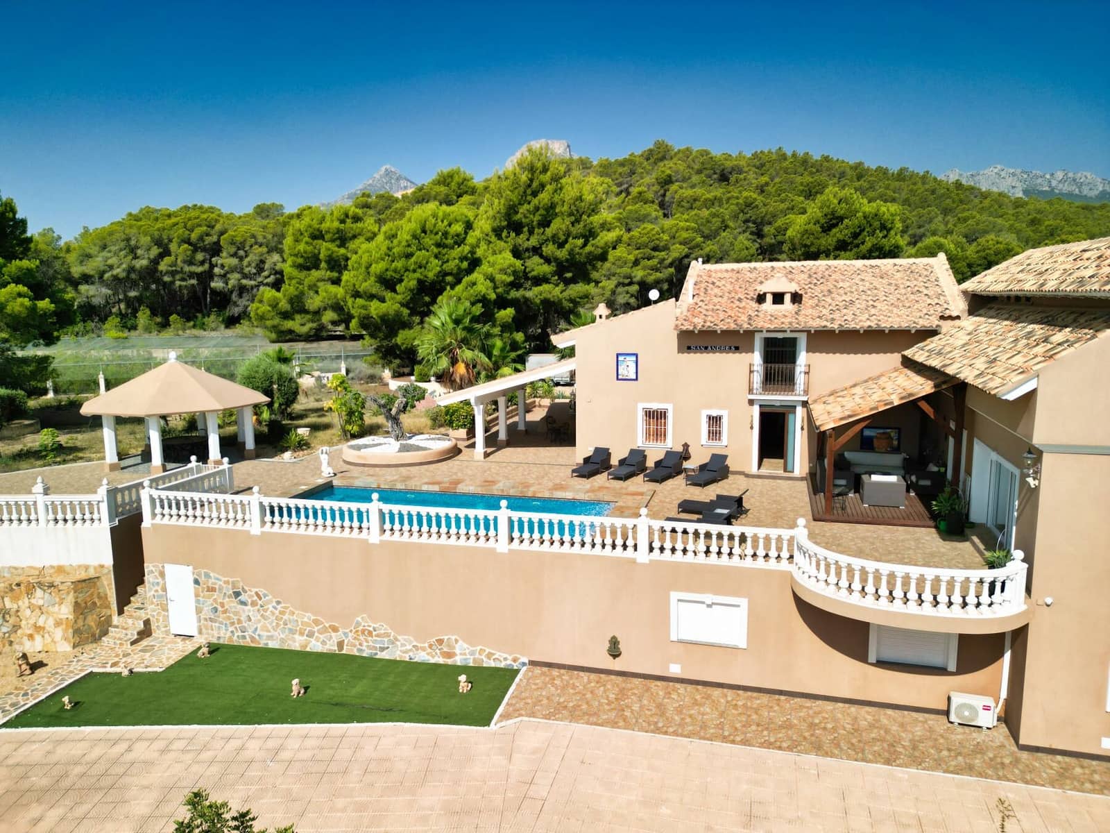 8 camera da letto Villa in vendita in La Nucia con piscina garage - 2.500.000 € (Rif: 7702105)