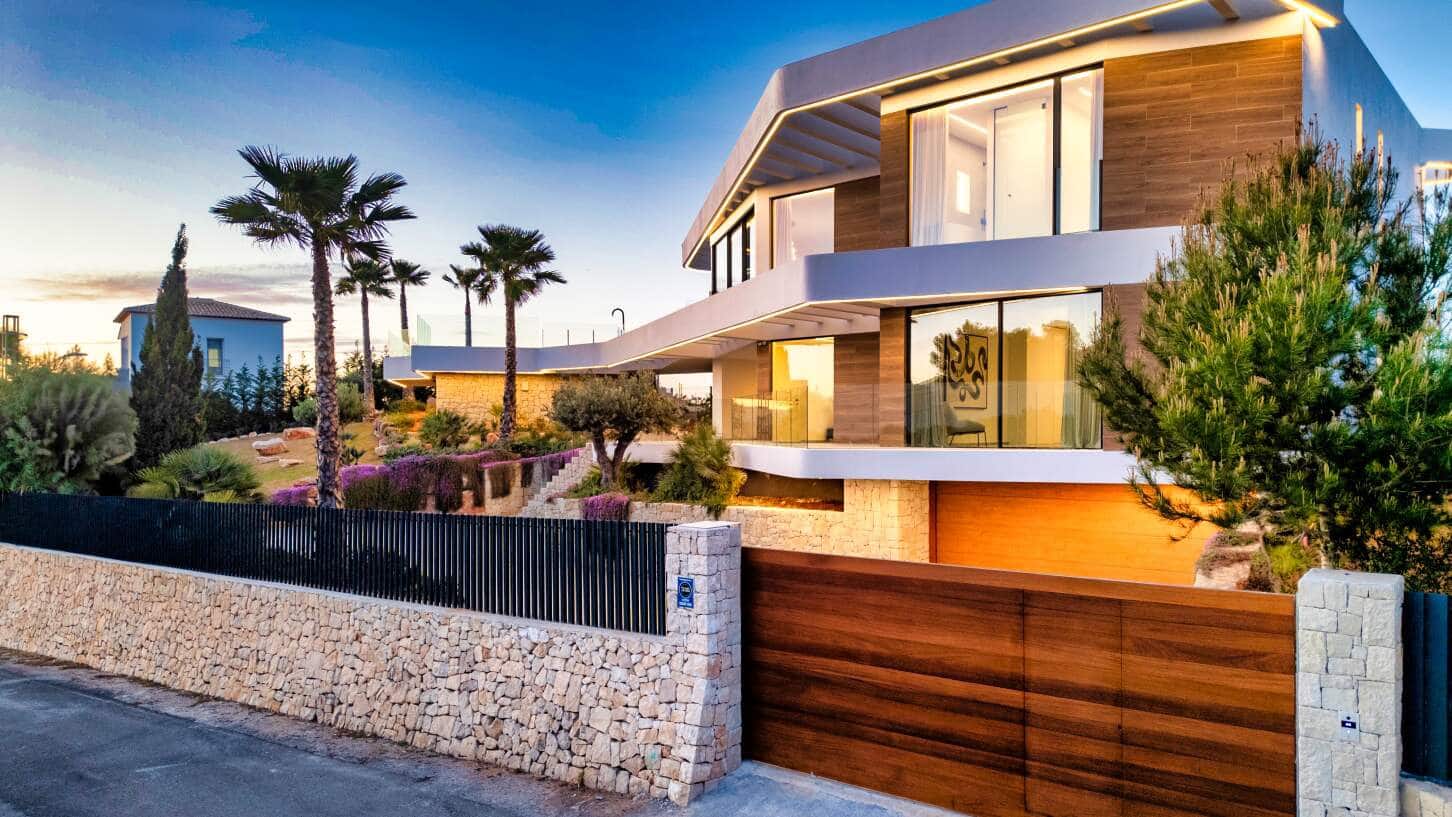 4 soveværelse Villa til salg i Javea / Xabia med swimmingpool garage - € 4.125.000 (Ref: 7711028)