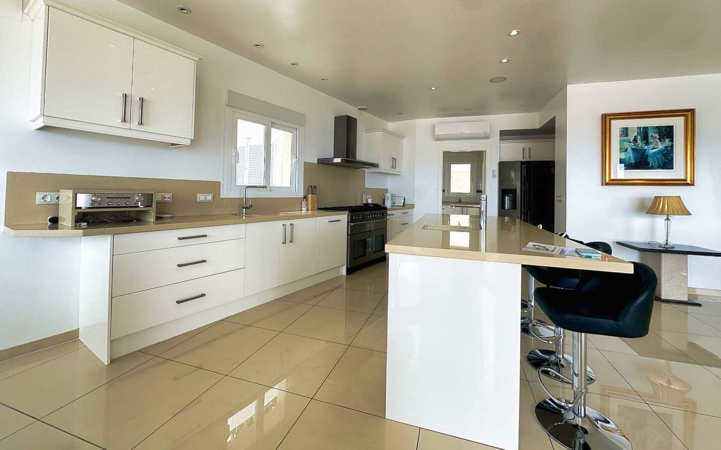 5 soveværelse Villa til salg i Altea med swimmingpool garage - € 1.850.000 (Ref: 7711029)