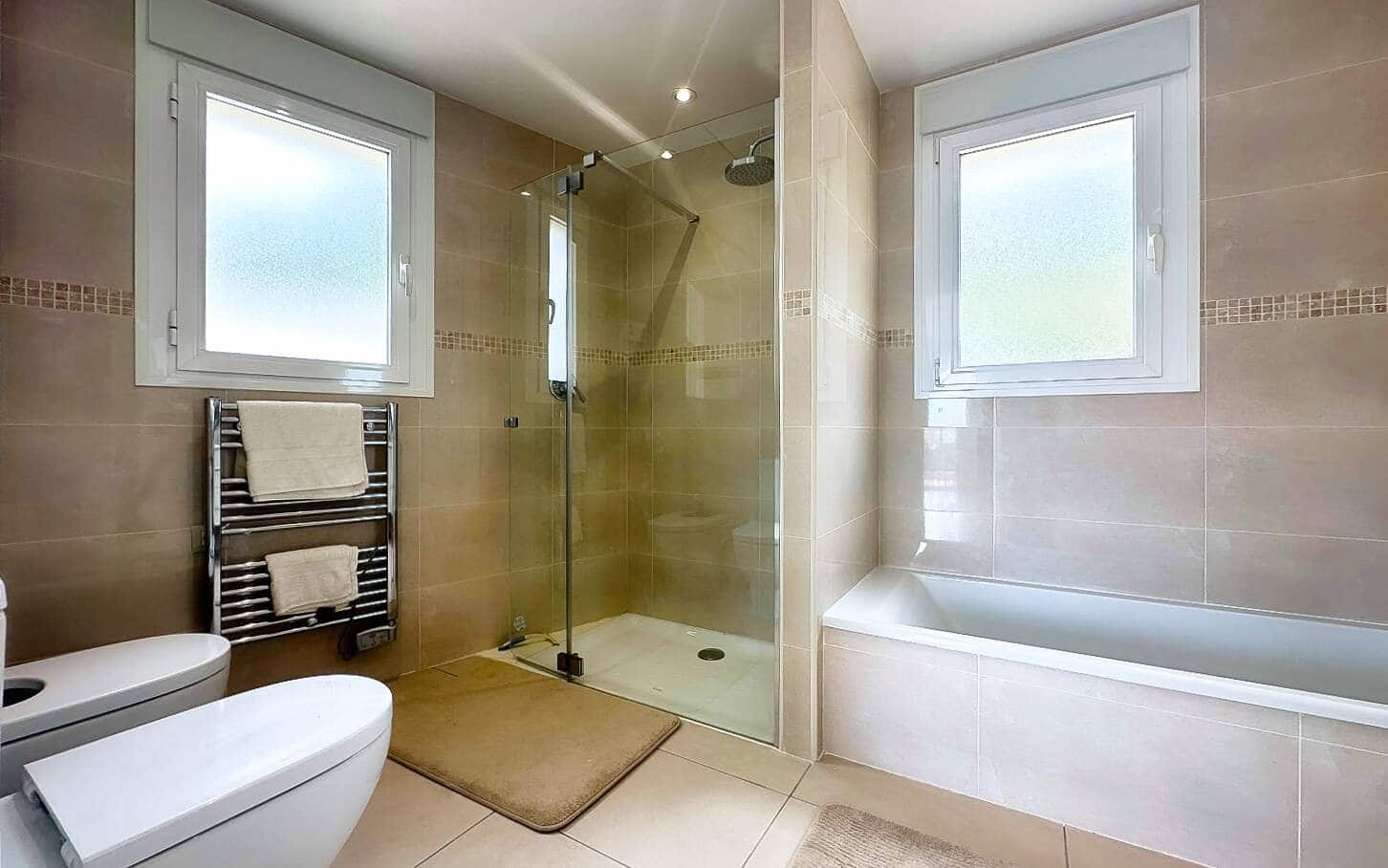 5 soveværelse Villa til salg i Altea med swimmingpool garage - € 1.850.000 (Ref: 7711029)