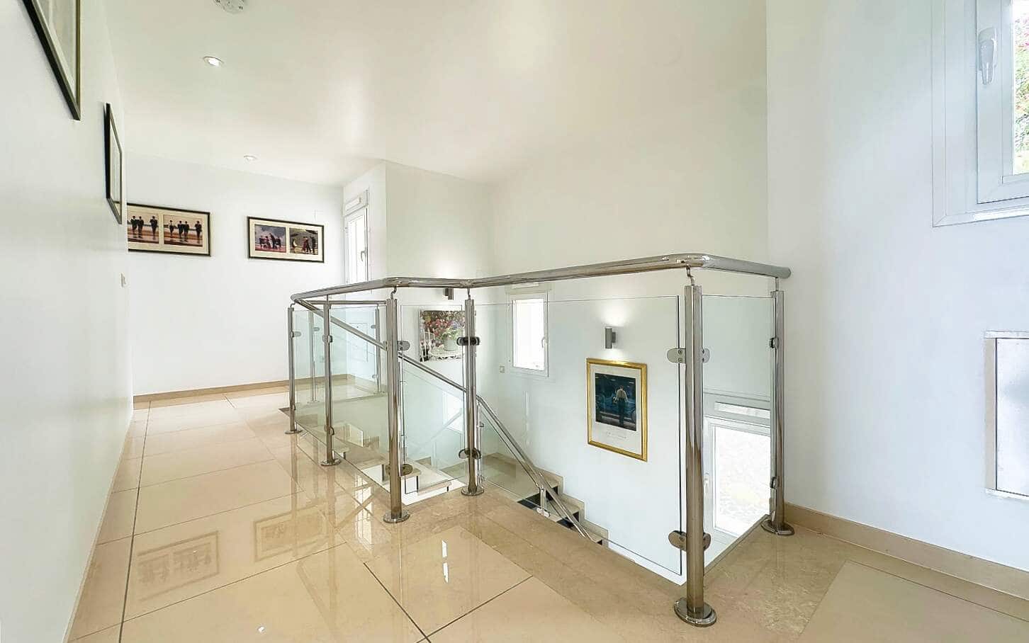 5 soveværelse Villa til salg i Altea med swimmingpool garage - € 1.850.000 (Ref: 7711029)