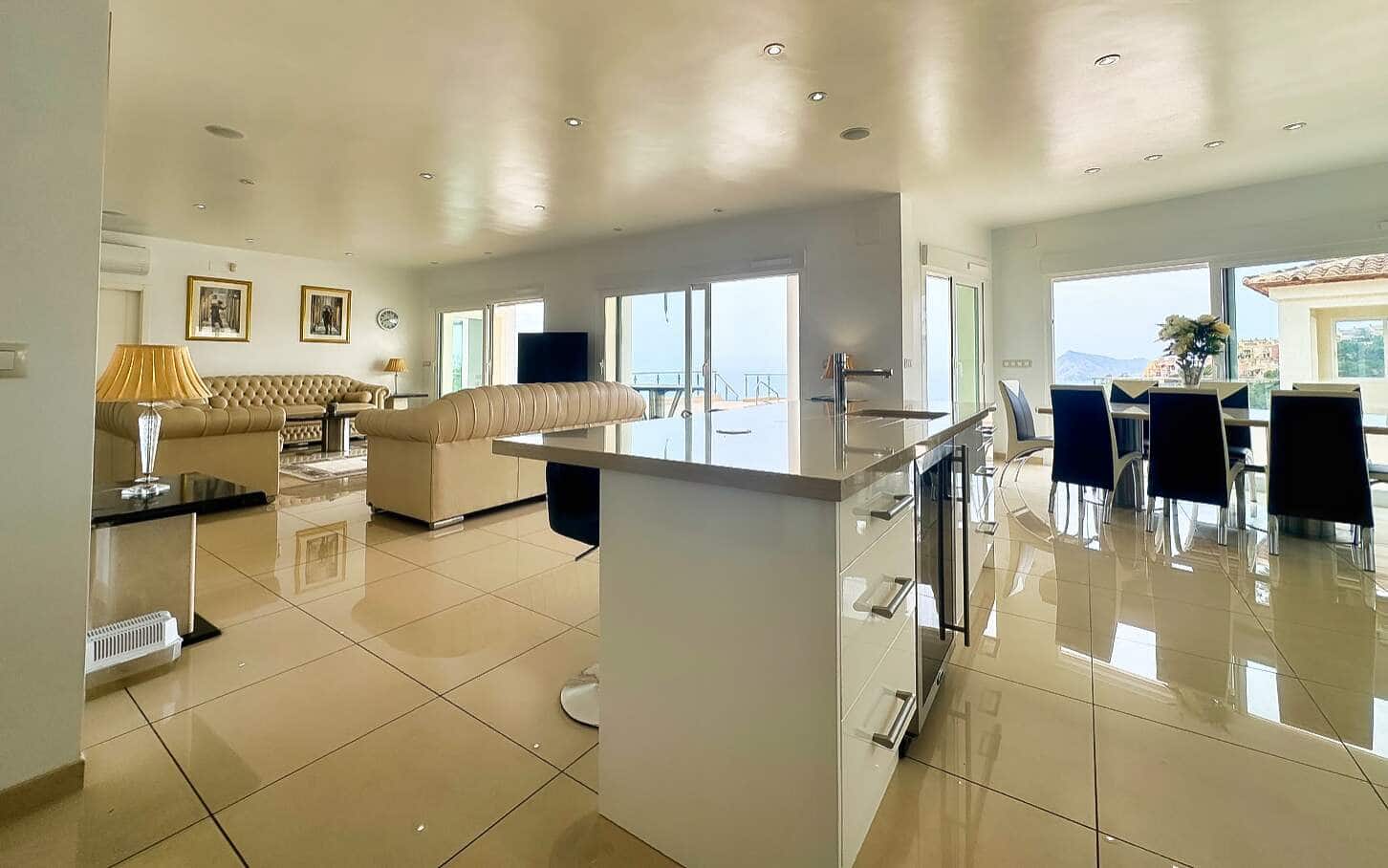 5 soveværelse Villa til salg i Altea med swimmingpool garage - € 1.850.000 (Ref: 7711029)