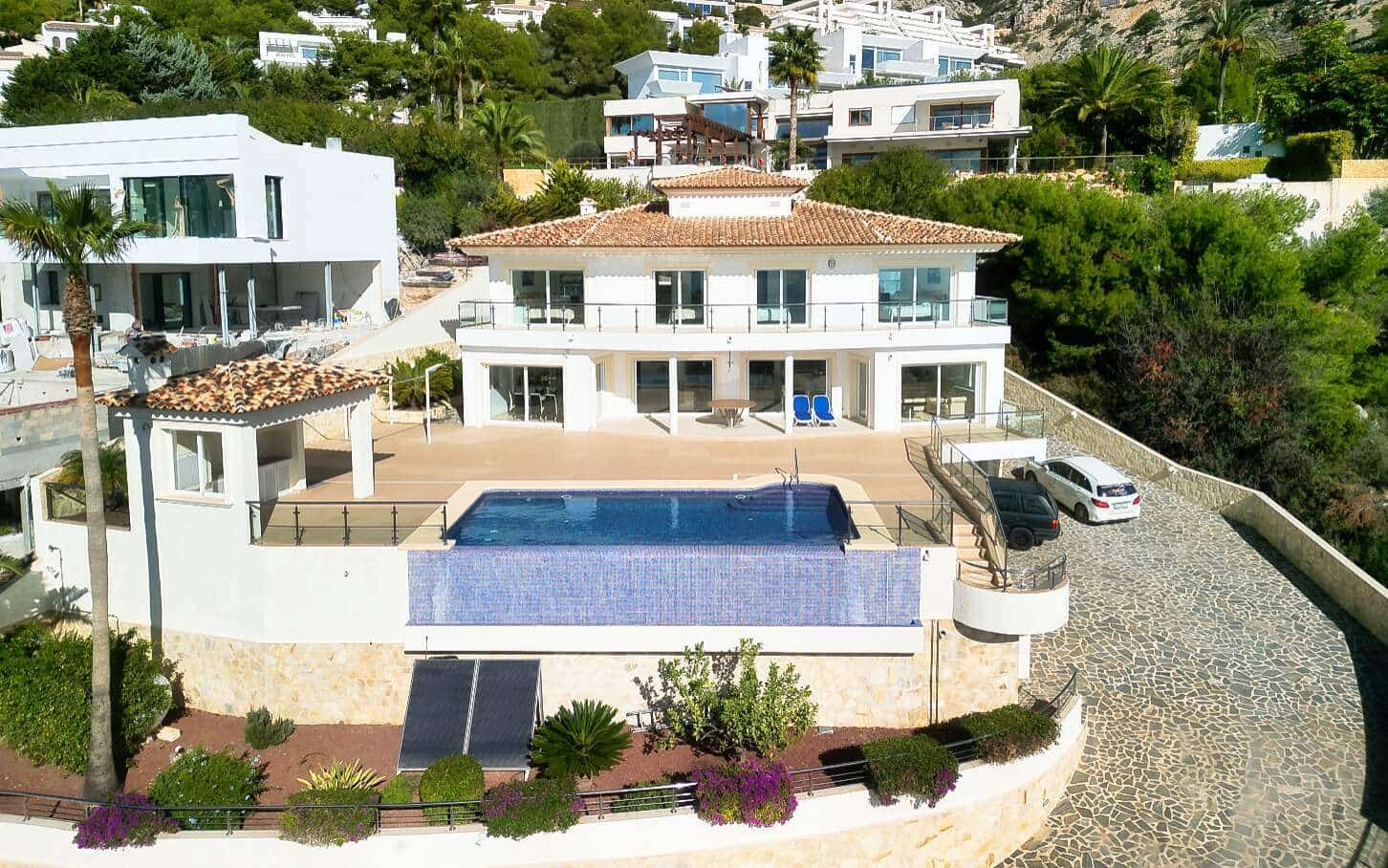 5 soveværelse Villa til salg i Altea med swimmingpool garage - € 1.850.000 (Ref: 7711029)