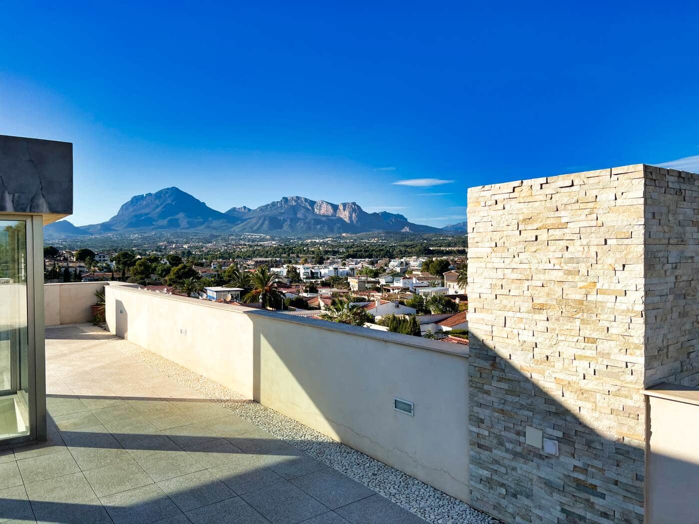 6 soveværelse Villa til salg i Albir med swimmingpool garage - € 2.100.000 (Ref: 7968801)