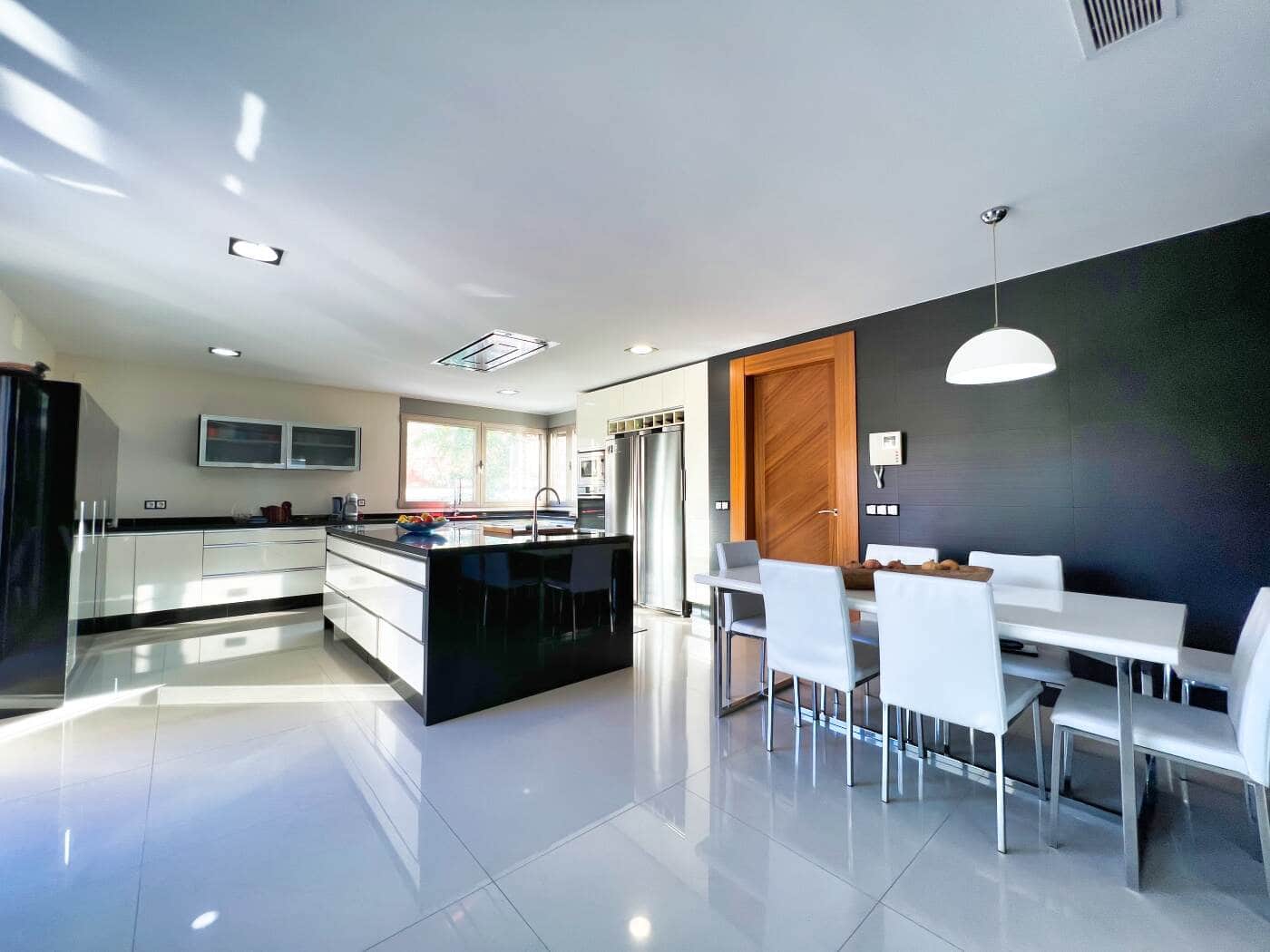 6 soveværelse Villa til salg i Albir med swimmingpool garage - € 2.100.000 (Ref: 7968801)