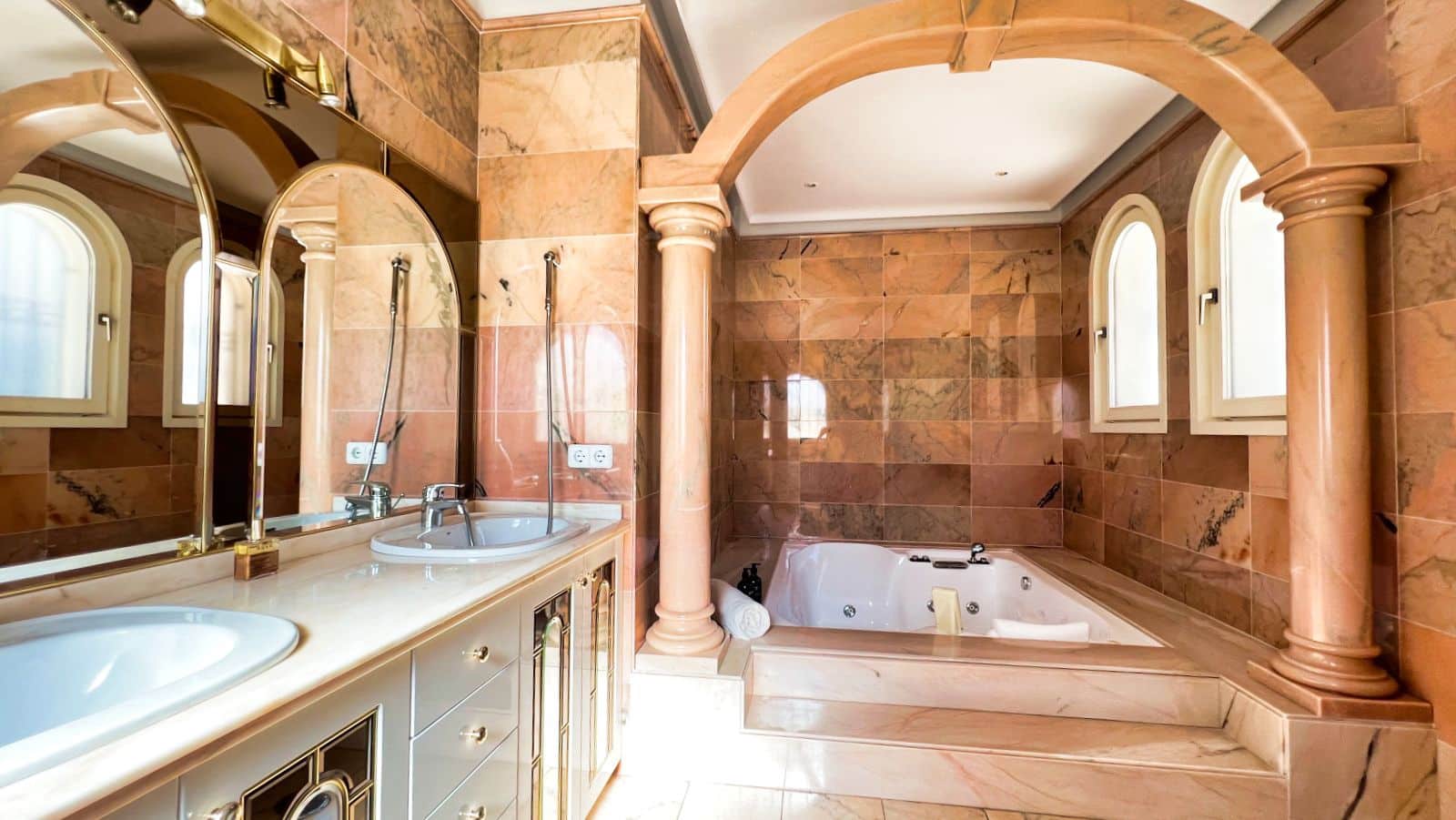 5 chambre Villa/Maison à vendre à Altea la Vella avec piscine garage - 2 200 000 € (Ref: 7971460)