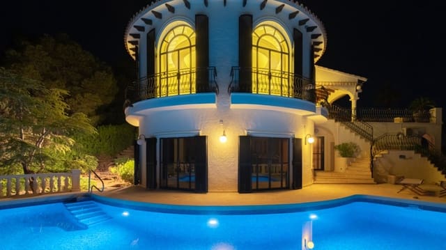 5 bedroom Villa for sale in Altea la Vella, Altea with pool garage - € 2,200,000 (Ref: 7971460)