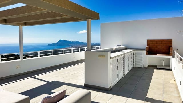 3 sypialnia Willa na sprzedaż w Alhama Springs, Altea z basenem garażem - 1 445 000 € (Ref: 8142365)