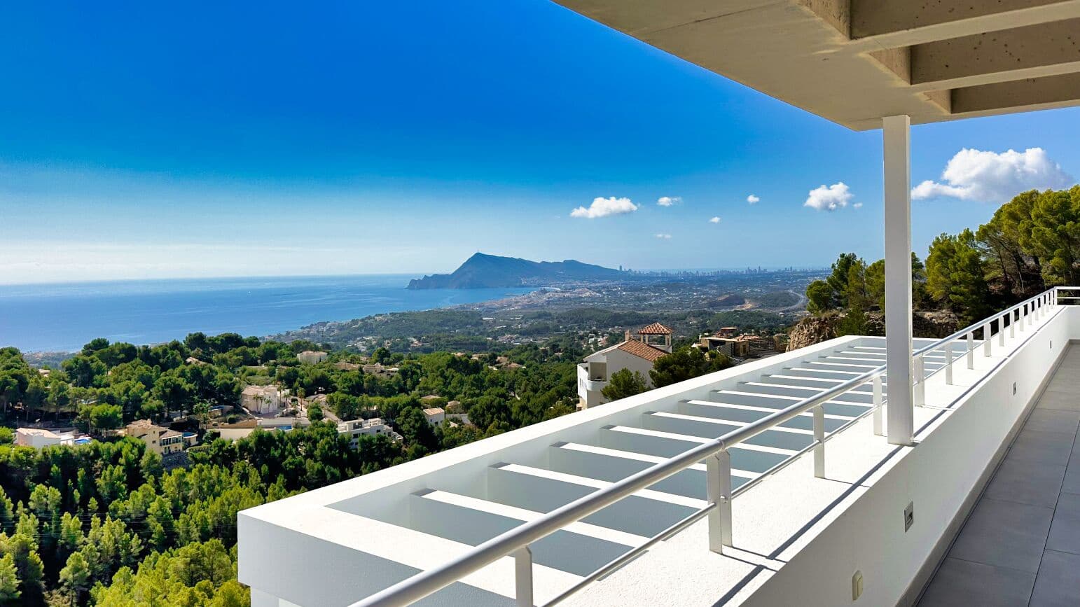3 soveværelse Villa til salg i Altea med swimmingpool garage - € 1.445.000 (Ref: 8142365)