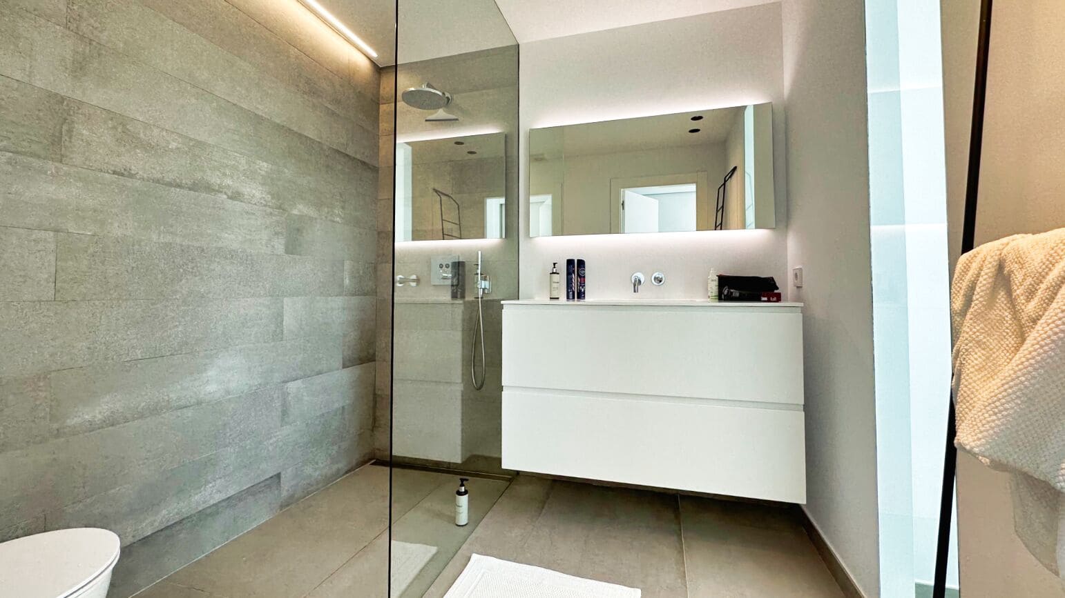 3 soveværelse Villa til salg i Altea med swimmingpool garage - € 1.445.000 (Ref: 8142365)