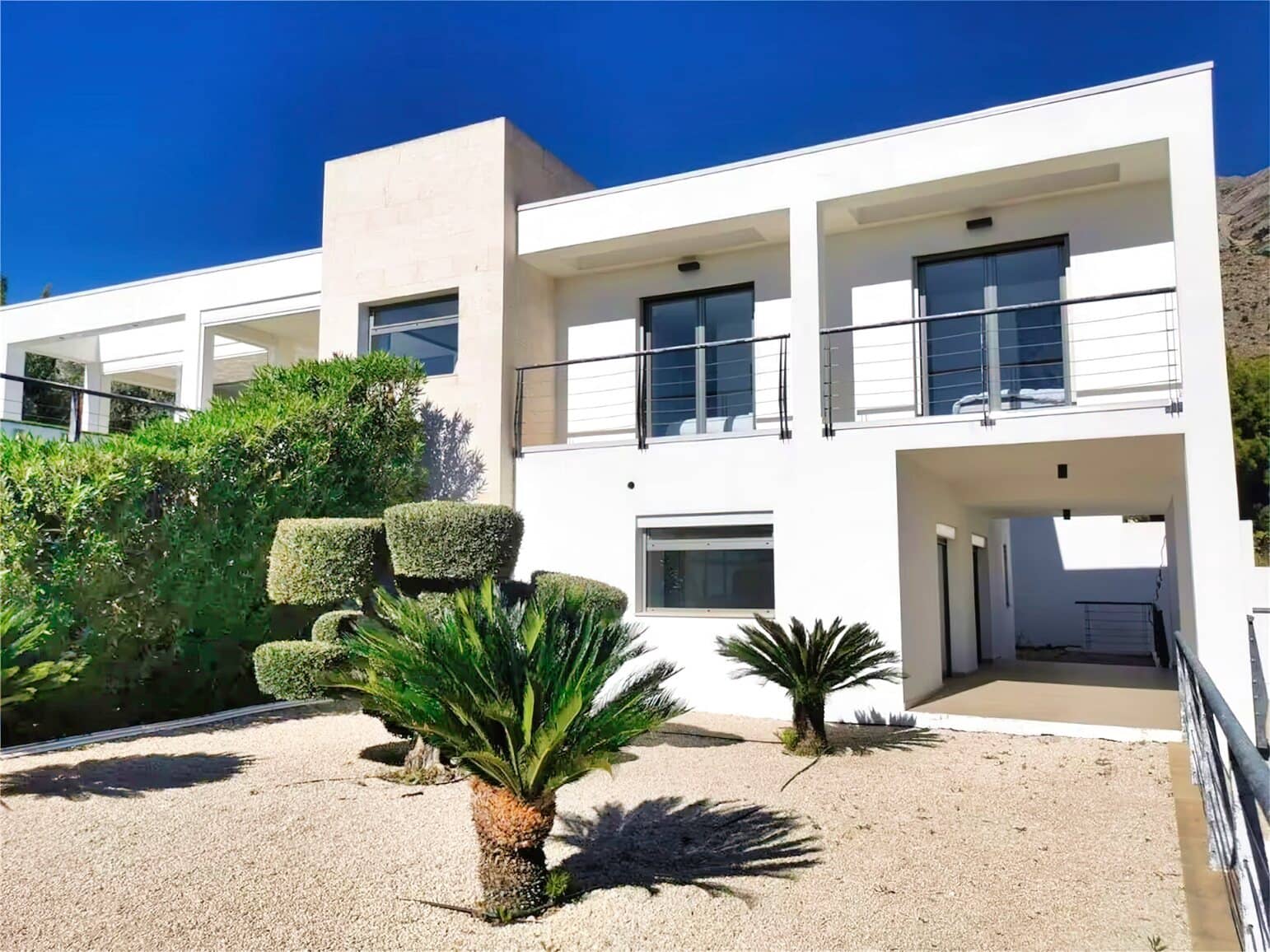 5 soverom Villa til salgs i Altea la Vella med svømmebasseng garasje - € 1 100 000 (Ref: 8148008)
