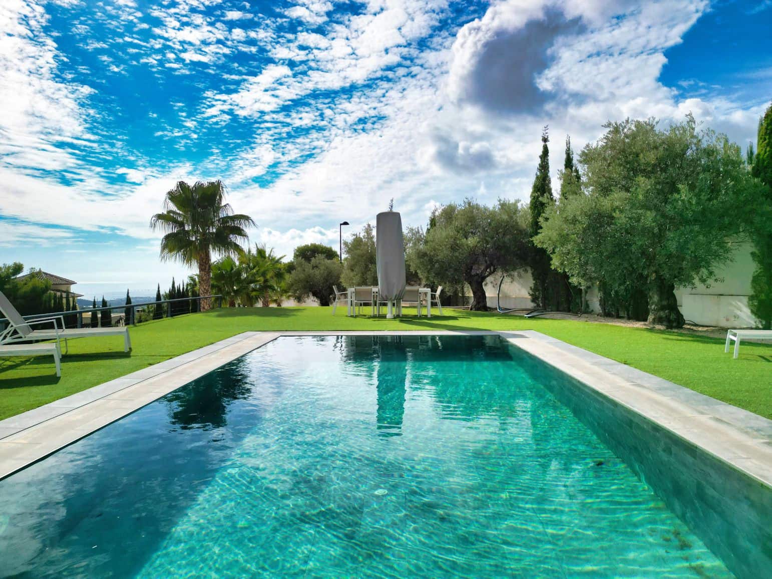 5 soverom Villa til salgs i Altea la Vella med svømmebasseng garasje - € 1 100 000 (Ref: 8148008)